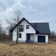Dom na sprzedaż