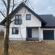Dom na sprzedaż