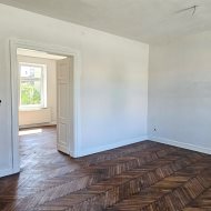 Dom na sprzedaż