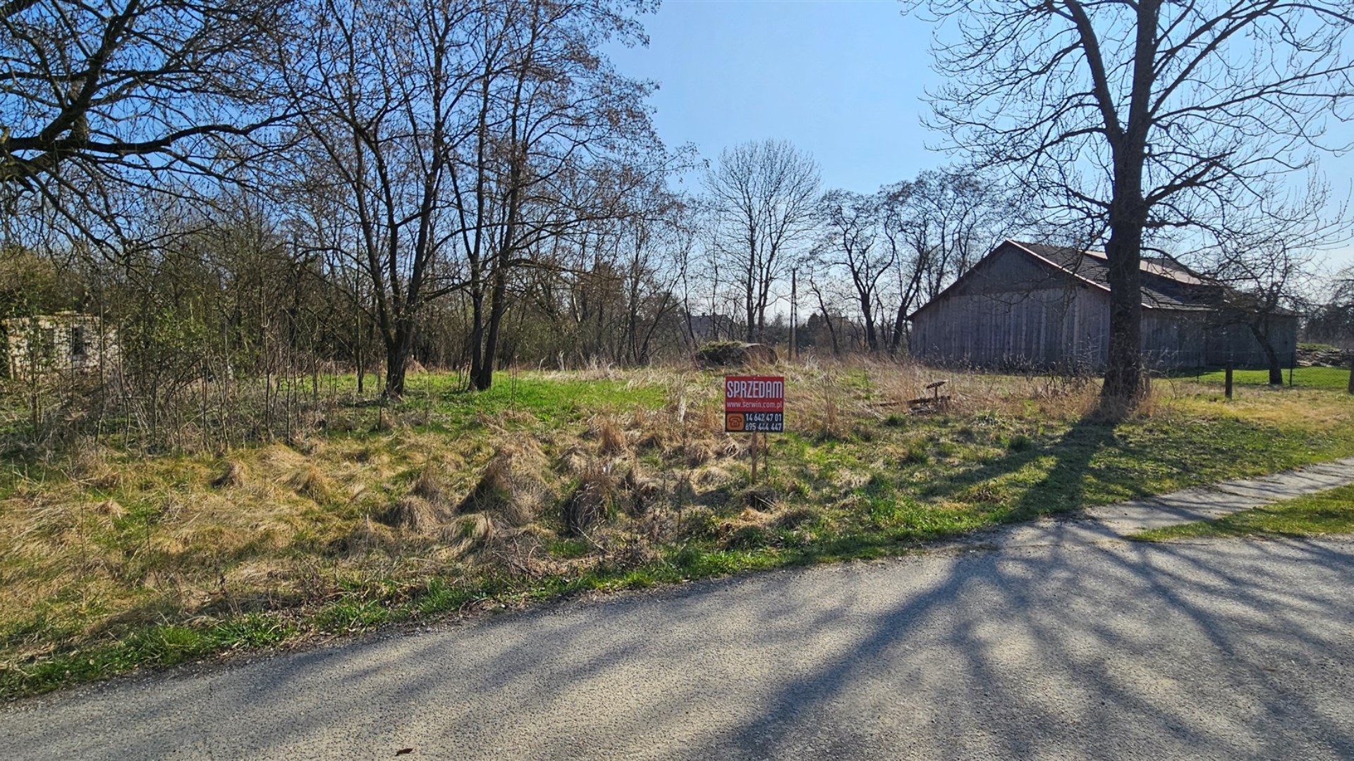 Działka na sprzedaż